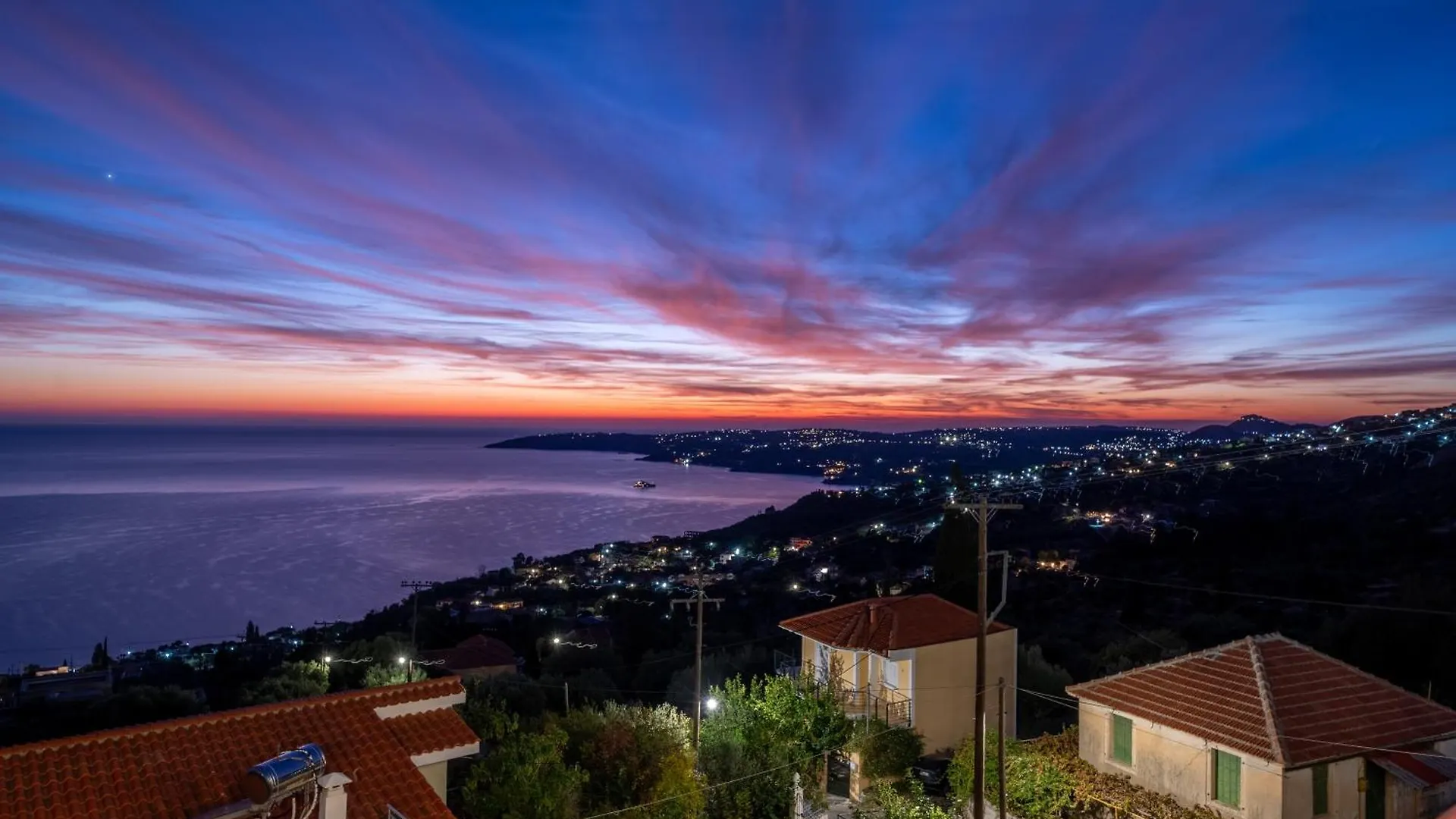 Villa Panorama Lourdata  Greece